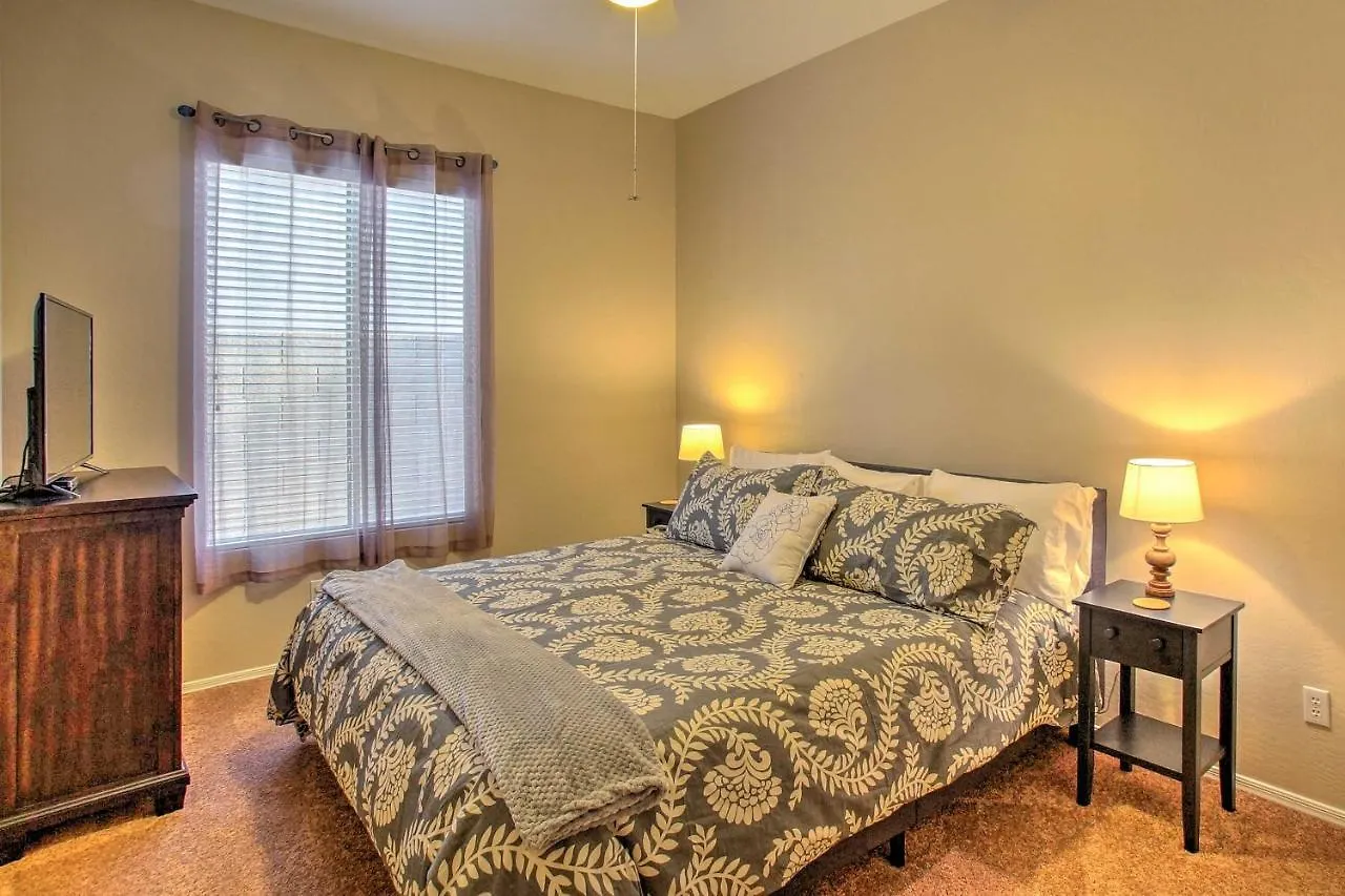 Scottsdale Home With Private Pool Near Westworld! Semesterbostad